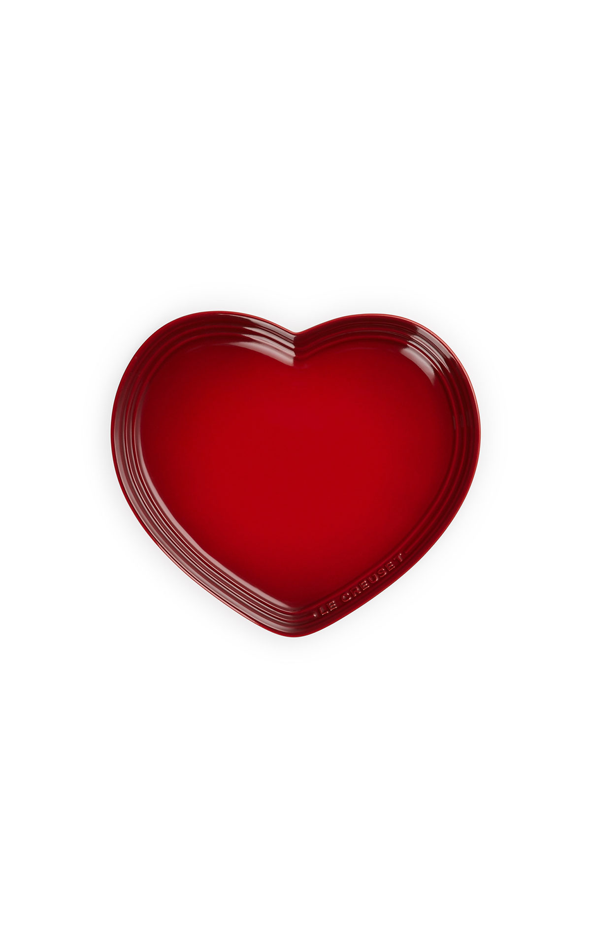 Le Creuset Heart plate cerise from Bicester Village